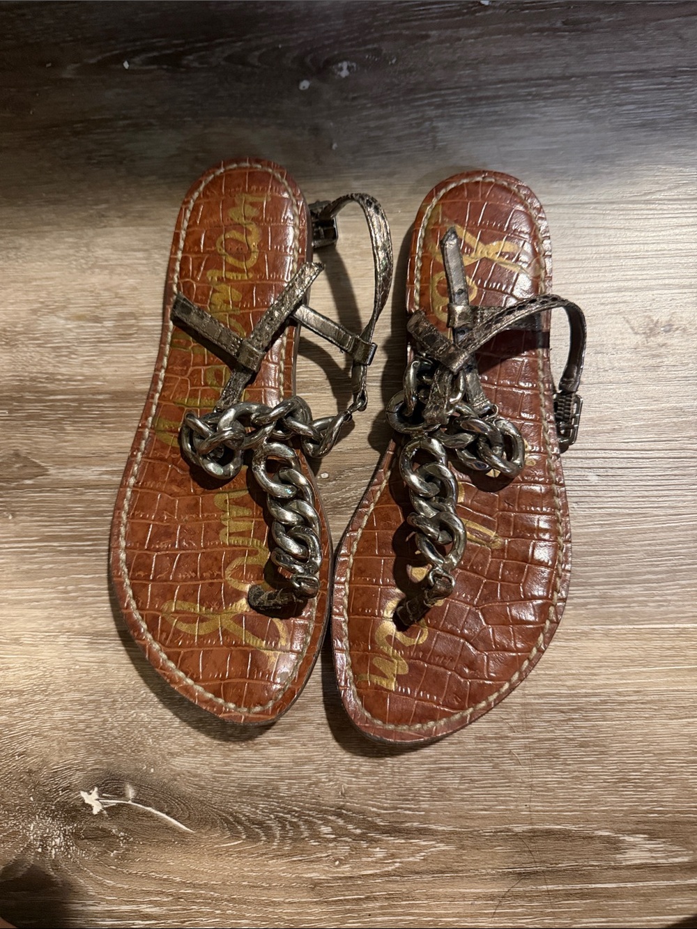 Sam Edelman Brown Croc-Embossed Chain T-Strap Sandals